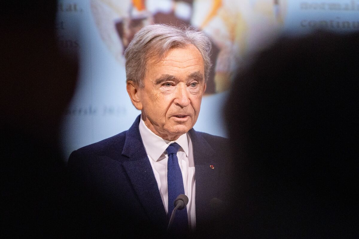 Arnault Says Wealth Tax Advocate Seeks to Destroy Economy